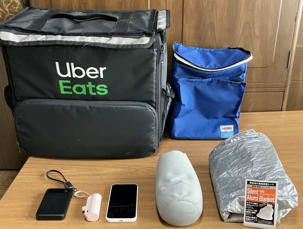 3000回オーバーの配達のバッグの中身はコレ！
